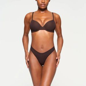 NWT SKIMS Fits Everybody T-Shirt Bra 36DDD (36F) in Espresso